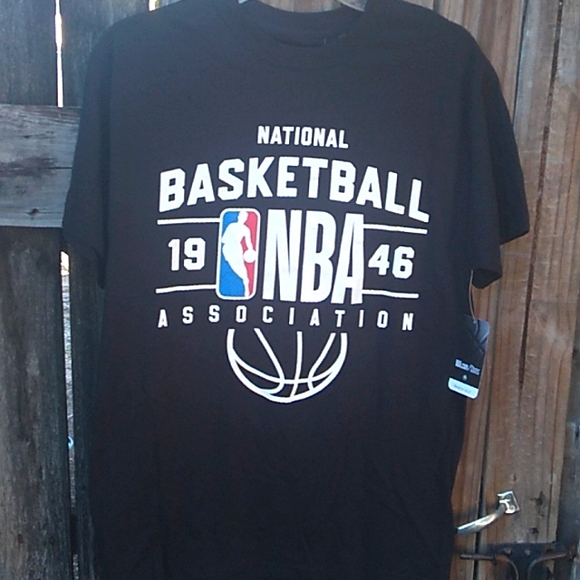 Nwt NBA T-shirt (M) - Picture 2 of 7